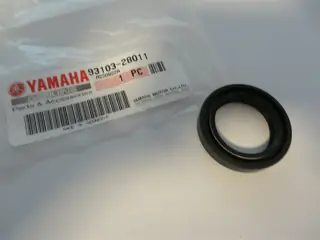 Yamaha Simmerring Kurbelwelle rechts LB50 LB80 Chappy LB3-M LB3-80 Bop oil seal 93103-28011 Original NEU