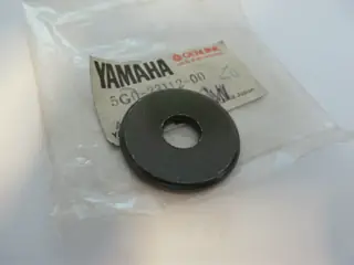 Yamaha Gabelscheibe obere Standrohrscheibe RD50 MX RD80 MX fork washer 5G0-23112-00 original NOS