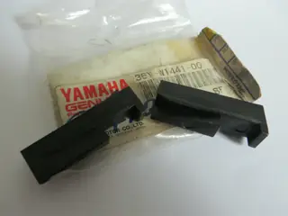 Yamaha Luftfilter Führung Halter FJ1100 FJ1200 36Y-W1441-00 Original NEU