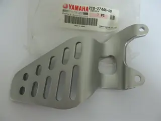 Yamaha Trittschutz Fersenschutz Fußraste hinten rechts YZF-R6 2C0-27446-00 Original NEU
