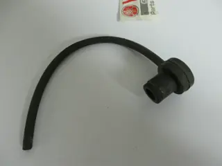 Yamaha Kurbelgehäuse Entlüftung Stopfen DS6 YDS5 YR1 YR2 204-15371-00 Original NOS