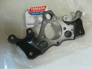 Yamaha Tachohalter XS650 1976 bracket meter 584-83519-00 Original