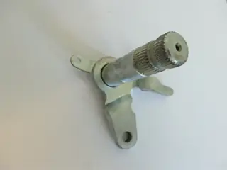 Yamaha Zahnkranz Welle für Bremspedal SR500 shaft brake pedal 3H0-27212-00 Original NOS