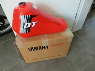 Yamaha Benzintank Tank Rot DT80 MX-S Original