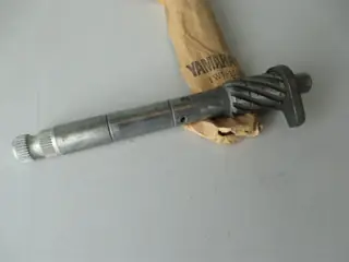 Yamaha Kickstarterwelle Bop LB3-M LB3-80 1W7-15660-00 Original NOS