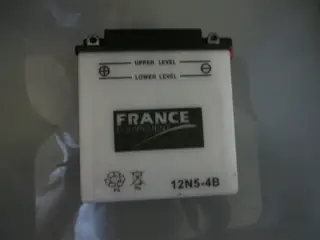 FE Motorradbatterie 12N5-4B 12N5.5-4A Yamaha MT125 YZF-R125 WR125X WR125R Kawasaki H2 750