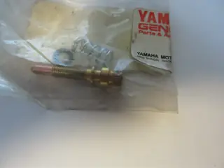 Yamaha Vergaser Drosselschraubensatz TW125 SR125 throttle screw 4WP-14103-00 Original NEU
