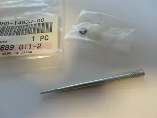 Yamaha Vergaser Nadelsatz YZF750 R needle set 4HD-1490J-00 original NEU