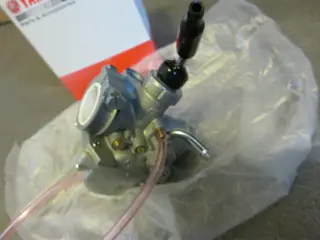 Yamaha Vergaser Bop LB3-M Mikuni carburetor 1F5-14101-01 Original NEU