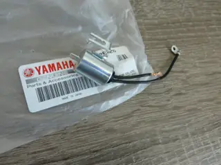 Yamaha Zündkondensator LB80 Chappy LB3-80 Bop FS1 DX DT50M TY50M Condenser 1K8-81325-20 NEU