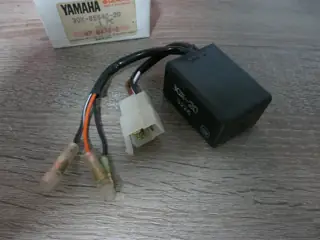 Yamaha CDI Zündbox XT350 Ignitor 30X-85540-20 Original NEU