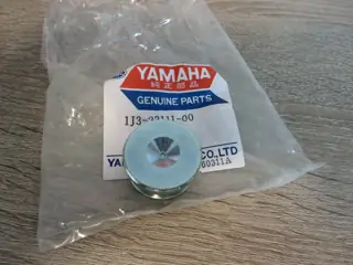 Yamaha Gabelkappe XS500 XS750 fork bolt cap 1J3-23111-00 NEU