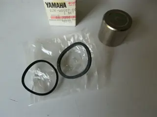 Yamaha Bremssattel Reperatur Kit RD80 LCII XZ550 XT600 XV250 XV500 SR125 Front Brake Repair Kit