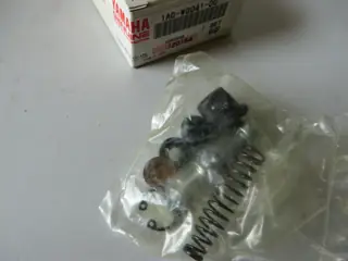 Yamaha Repsatz Bremspumpe RD250 RD350 RD400 XS650 XS2 TX650 Repair Kit Master Cyl