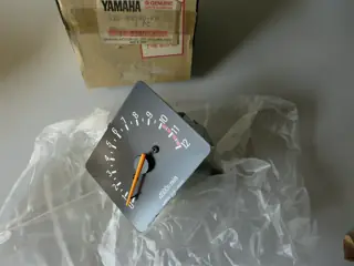 Yamaha Drehzahlmesser XS400 12E DOHC rev counter 12E-83540-F0 Original NOS