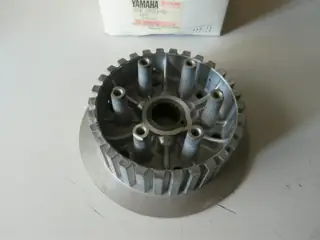 Yamaha Kupplungsnabe FJ1100 FJ1200 clutch boss Original NEU