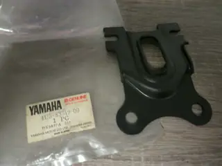 Yamaha Instrumentenhalter Tachohalter RX50 RX80 bracket meter 4U5-83519-00 Original NEU