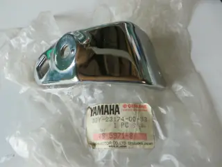 Yamaha Lampenhalter rechts SR500 stay head light 33Y-23174-00-93 Original NOS
