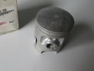 Yamaha Kolben 1. Übermaß + 0.25 mm DT80 LC LCII RD80 LCI LCII piston 30W-11635-00 Original