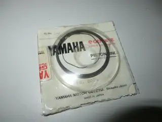 Yamaha Kolbenringe YSR80 RD80MX DT80MX RX80SE Übermaß 0,25 piston rings 3M8-11610-13  Original