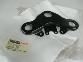 Yamaha Gabelbrücke Gabelkrone RD80 LCI 10X crown handle 10X-23435-00-98 Original NEU