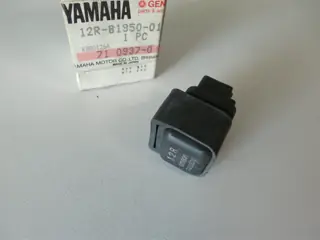 Yamaha Anlasser Relais XT600E XTZ660 XJ750 SECA XZ550 XS400 12E XJ550 XV750 SE XJ900 relay 12R-81950-01 NOS