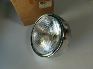 Yamaha Scheinwerfer Reflektor FS80 SE headlight 5A7-84103-45 Original NEU