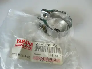 Yamaha Auspuff Schelle SR500 XT500 exhaust clamp Original NEU