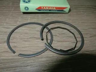Yamaha Kolbenringe Übermaß + 0.50 mm Chappy LB80 Bop LB3-80 TY80 GT80 367-11610-20 Original