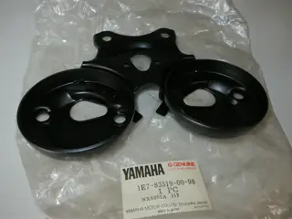 Yamaha Tachohalter RD125 DX RD200 DX bracket meter 1E7-83519-00-98 Original NEU