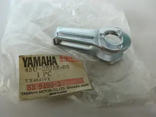 Yamaha Kettenspanner XT500 SR500 chain adjuster 48U-25388-00 Original NEU