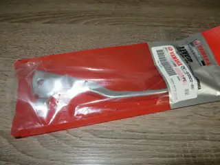 Yamaha Bremshebel XV125 XV250 XV535 XV750 XV1100 Virago XVS125 XVS250 brake lever original NEU