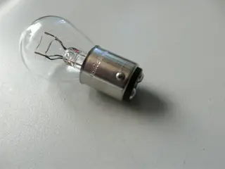 Rücklicht Glühlampe XT500 XT550 XVS650 DT80 LC LCII DT125R FJR1300 FJ1200 FZ750 FZ8
