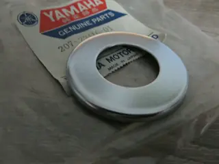 Yamaha Lampenhalter Führung Vordergabel FS1 DX FS50 guide cover Original NEU