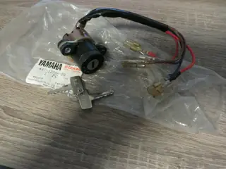 Yamaha Zündschloss Zündschloß RD250 RD350 main switch 447-82508-09 Original NOS