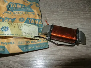 Yamaha Zündspule Impulsspule LB50 Chappy Coil Source 557-81312-21 Original