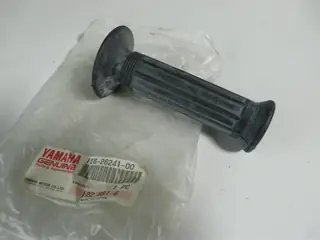 Yamaha Griffgummi links XT250 XT500 RD250 RD350 RD80 LCII RD400 XS650 XS750 DT175 DT250 DT400 MX 1E6-26241-00