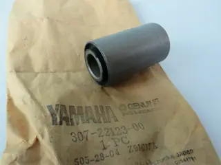 Yamaha Schwingenlager Buchse RD125 AS3 SR125 TT600 YZ490 Original
