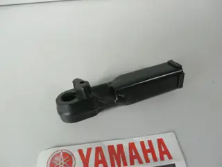 Yamaha Fußraste rechts XT500 Footrest RH  1E6-27421-00 Original Neu
