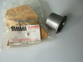 Yamaha Gleitbuchse Standrohr RD50 MX RD80 MX slide metal 2M6-23125-00 Original NEU