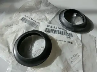 Yamaha Gabel Staubdichtungen FZS600 TRX850 XJ600 MT-07 Tracer XSR 4EB-23144-00