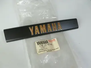 Yamaha Heck Emblem XZ550 rear emblem Original NOS