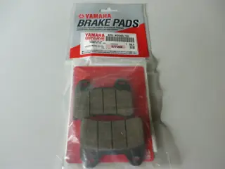 Yamaha Bremsbeläge vorne XJR400 TRX850 brake pads Original NEU