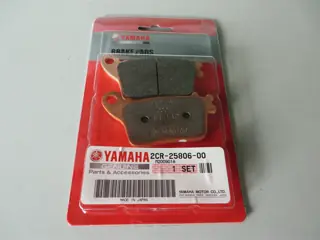 Yamaha Bremsbeläge hinten YZF-R1 YZF-R6 rear brake pads Original NEU