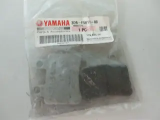 Yamaha Bremsbeläge vorne XT125 R brake pads Original Yamaha