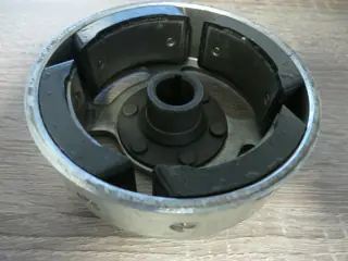 Yamaha Polrad Rotor Lichtmaschine TY50M DT50M RD50M Zündung Rotor 353-81350-21 Original