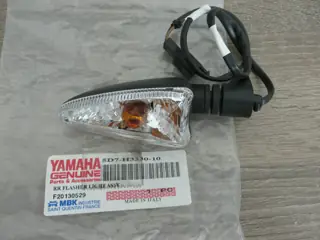 Yamaha Blinker hinten links YZF-R125 rear flasher 5D7-H3330-10 Original NEU