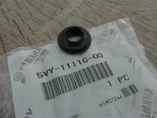 Yamaha Ventildeckel Gummi FJR1300 FZ1 FZ8 MT-07 MT-09 Tracer 700 XT1200Z XSR900 5VY-1111G-00