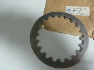 Yamaha Kupplung Stahlscheibe YZ125 TY125 TY175 DT125E DT1 clutch plate 137-16325-70 Original