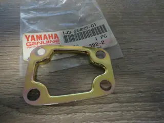 Yamaha Platte Bremsflüssigkeitsbehäter FS1 DX RD50M SR500 XS250 XS400 XS500 XS750 XS850 XS1100 1J3-25855-01 Original
